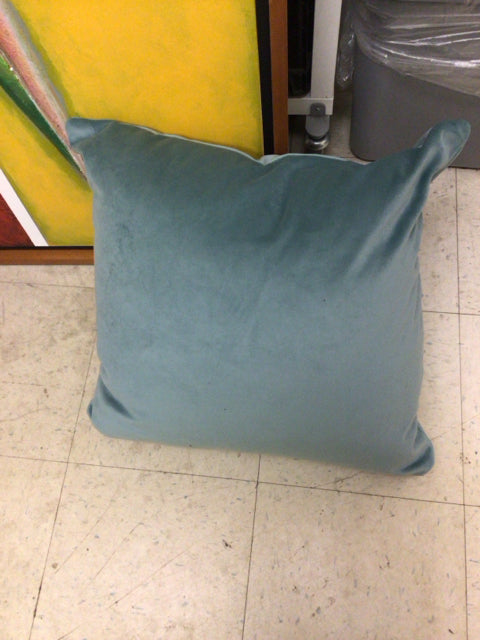 22" City Furniture Reign Light Blue Accent Pillow