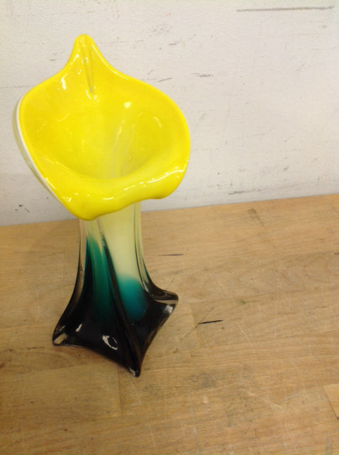 Vase- 8" Yellow & Green Art Glass