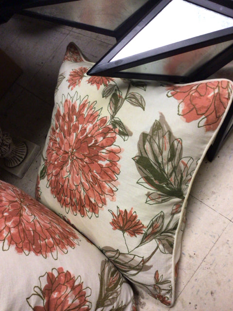 Cream Floral Pattern Pillow