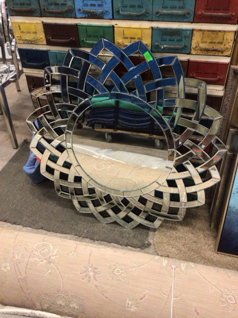 Round Venetian Style Mirror