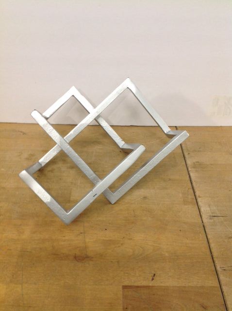Silver Metal Geometric Table Decor