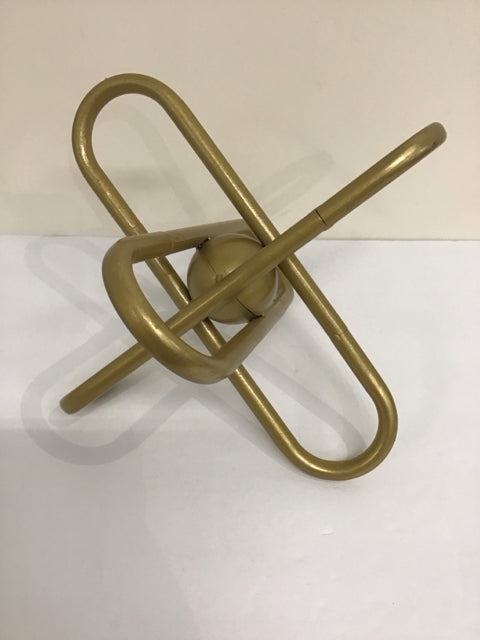 8" Gold Metal Links w/Central Orb