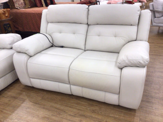 AS-IS White Leather Power Reclining Love Seat(Discolr Mark)