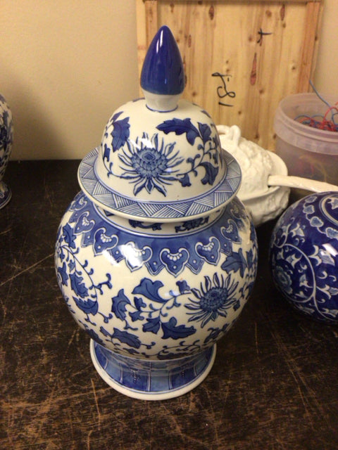 17" Blue & White Vase W/Pointed Lid