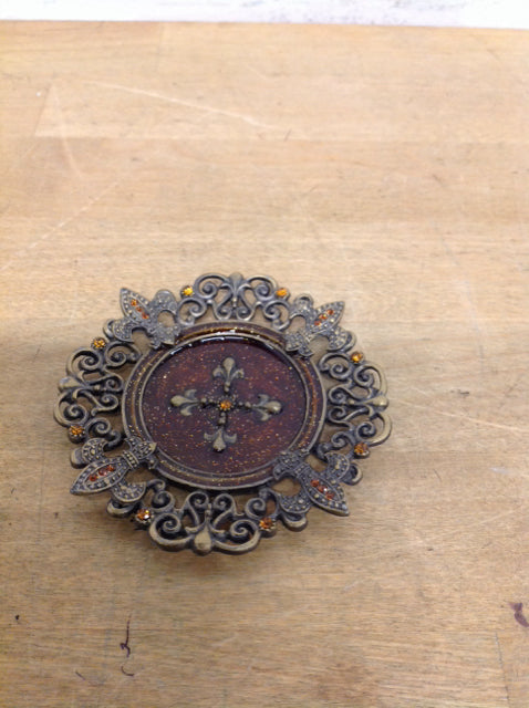 3" Round Rhinestone & Medallion Jewelry Plate
