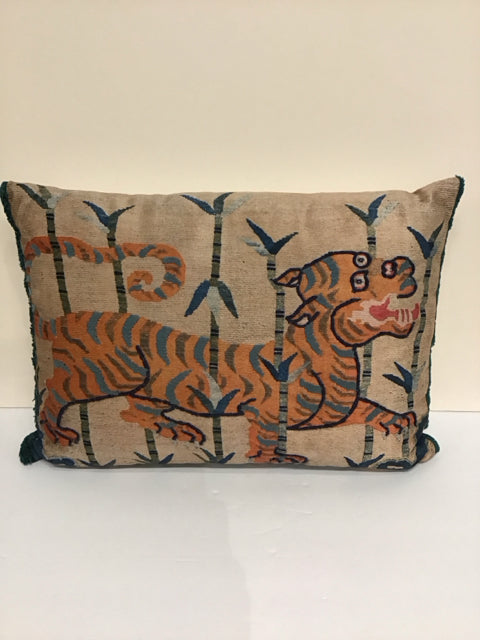 Tan/Teal Pillow w/Tiger