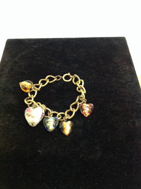 Gold Tone Link Bracelet w/Charms