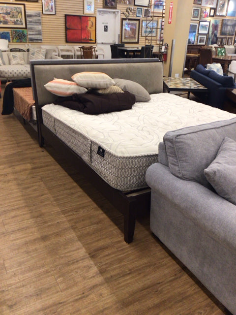 Crate & Barrel Fabric Panel & Wood Platform King Bed