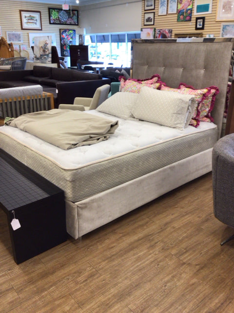 Queen Taupe Upholstered/Chrome Trim Bed