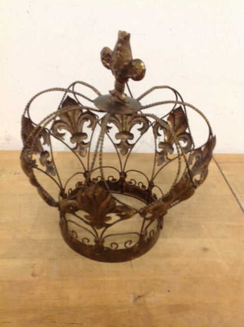 12" Gold Metal Fleur De Lis Crown