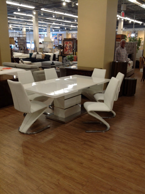 7 PC Dining Set 6 White Leatherette Chrome Chairs & White Lacquer Base