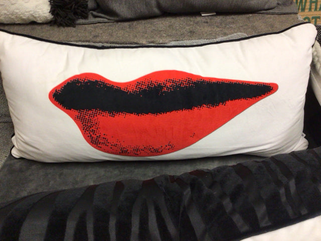 Lip White Black Trim Lumbar Pillow