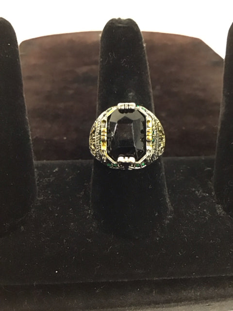 Men's Silver Ring w/Black Stone Gold Accents
