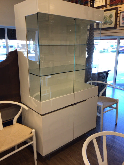 41" X 21" X 75" EL Dorado Siena Acrylic Leg Curio Cabinet