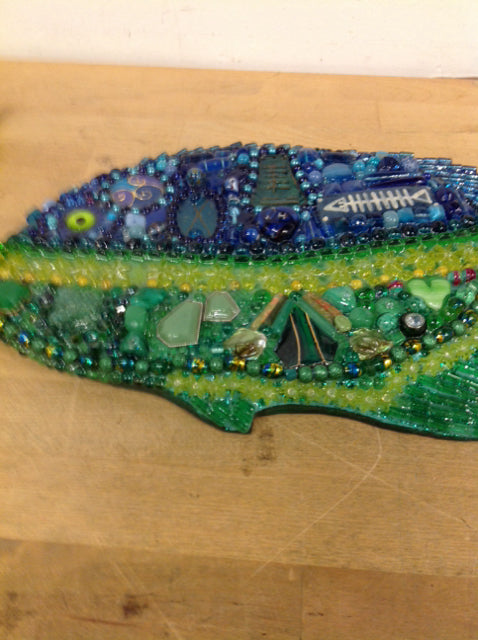 15" X 9" Tropical Fish Squirt By Susan David