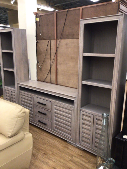 RTG Cates Ridge Light Gray 3 PC Wall Unit