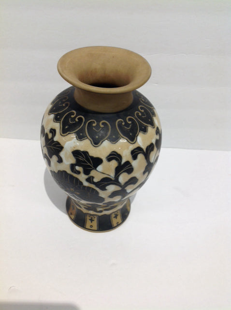 10" Ceramic Vase w/Black & Tan Design