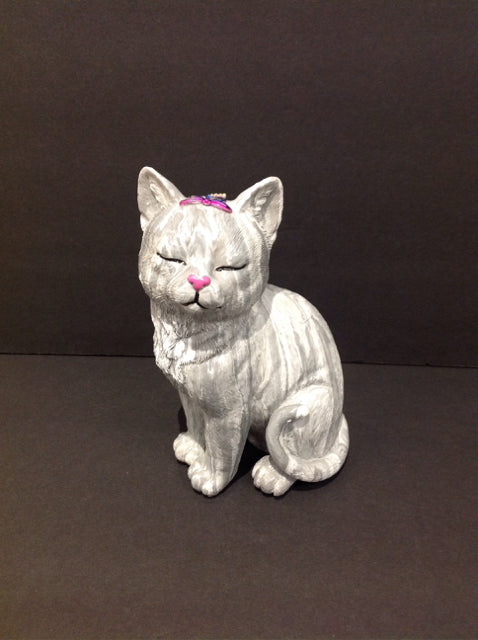 8x5 Grey Cat By Susan David