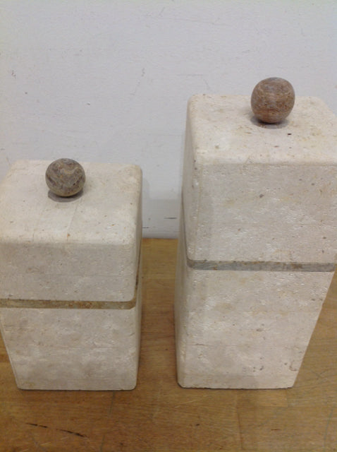 Set Of 2 Cream Stone Boxes W Lids