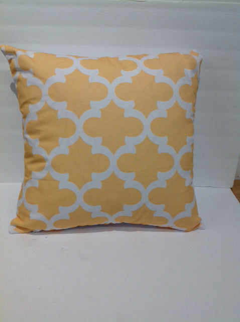 Yellow/White Cotton Chevron Print Pillow