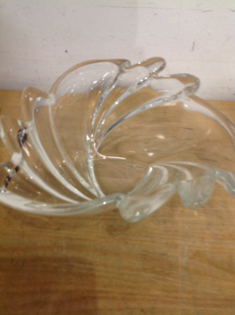 Bowl- 9" Clear Glass Wave