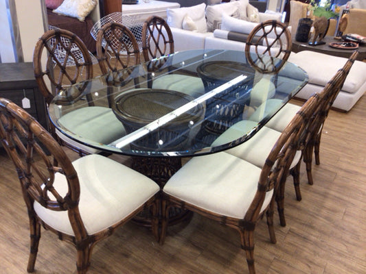 Tommy Bahama Aruba Glass Top Pedestal Dining Table W/8 Cedar Key Side Chairs