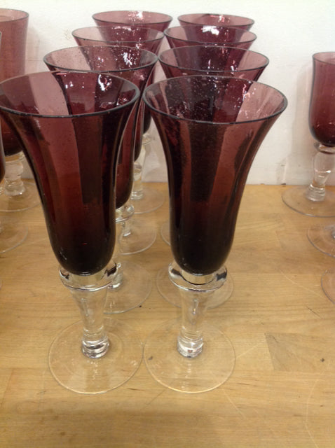Set Of 8 Plum Champagne Glasses