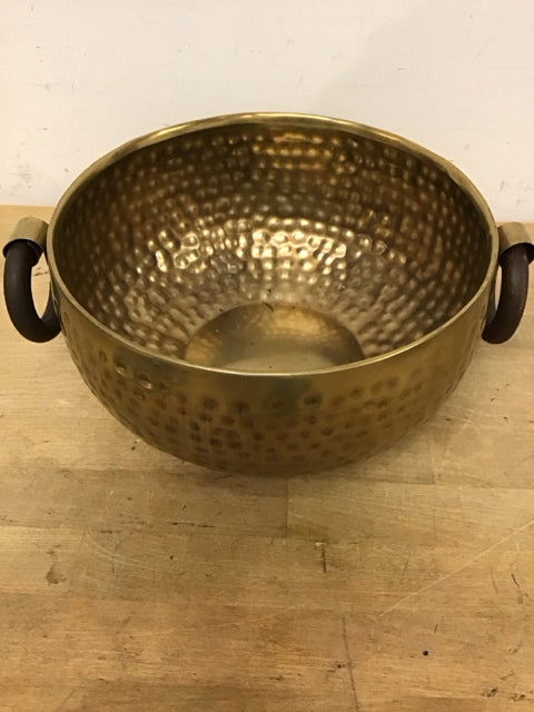 10" Copper Hammered W/Wood Handles Bowl