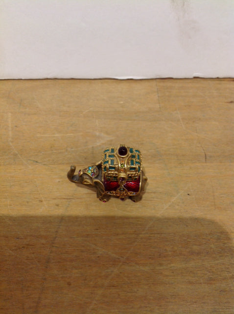 1.5" Jay Strongwater Elephant Trinket Box