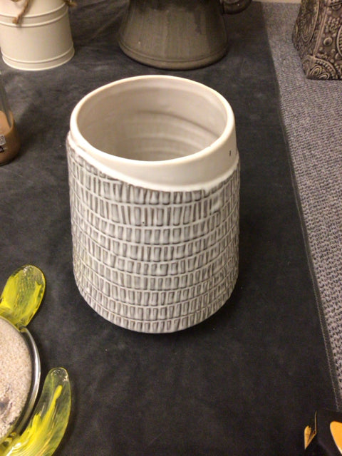 7 1/4" Grey & White Ceramic Vase