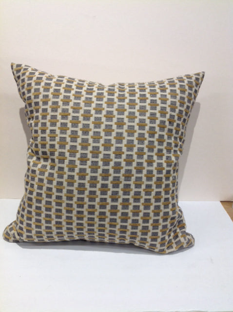Ivory Grey/Gold Geometric Stripe