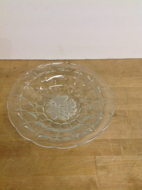 10" Carved Crystal Bowl w/Frosted Grapevine