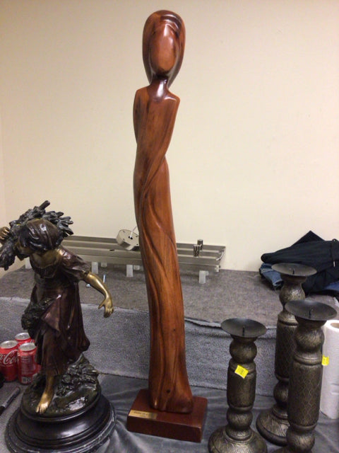 43" Pedro De Leon Wood Sculpture
