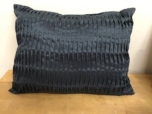 17"x11" Teal Lumbar Pillow