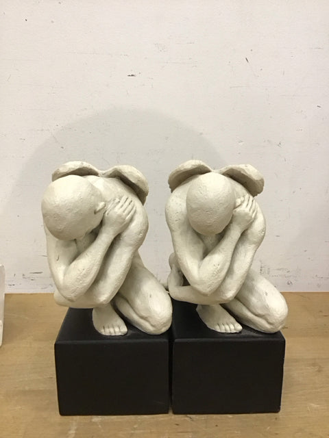 8" Pair Of Grieving Angel Bookends