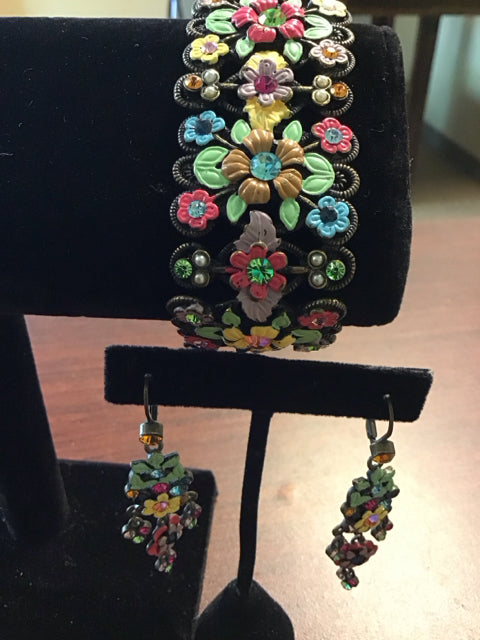Vintage Floral Multi Colored Enamel Bracelet & Earring Set