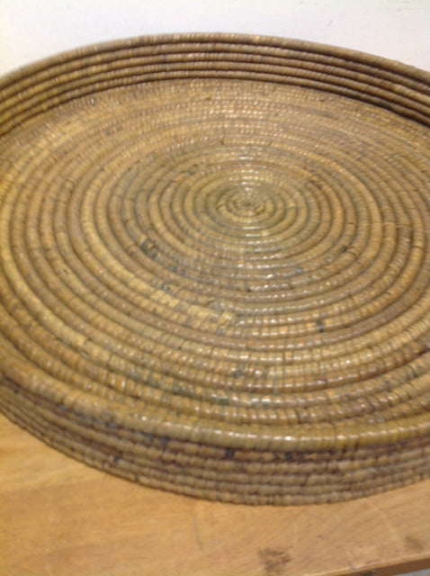 Tray- 24" Coiled Seagrass