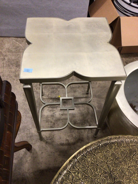 16" X 16" X 25.5" Caracole Taupe/Silver Lucky Charm Clover End Table