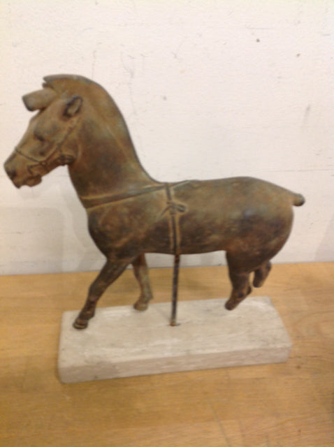 10" Metal Horse On Stand