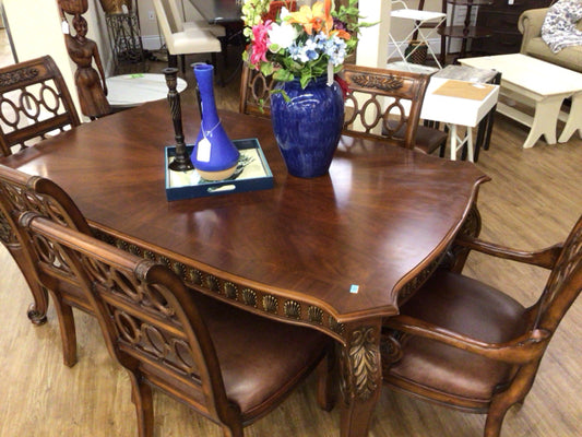 Mohogany Wood Gold Leaf Extendable Carved Leg Dining Table W/6 Chairs/1 Leaf