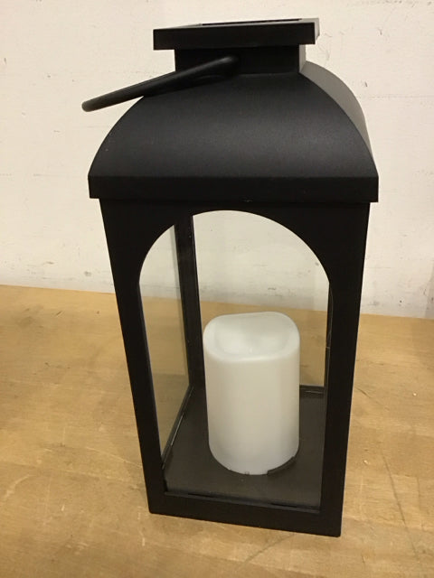 11" Black Metal Lantern