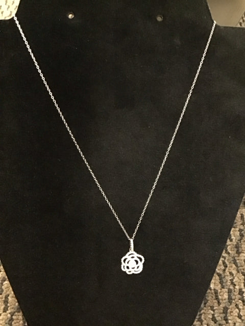 18" Cartier Style 925 Silver Flower Necklace