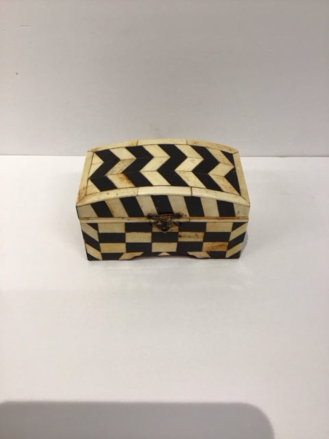 6.5"x3.5" Bone Box