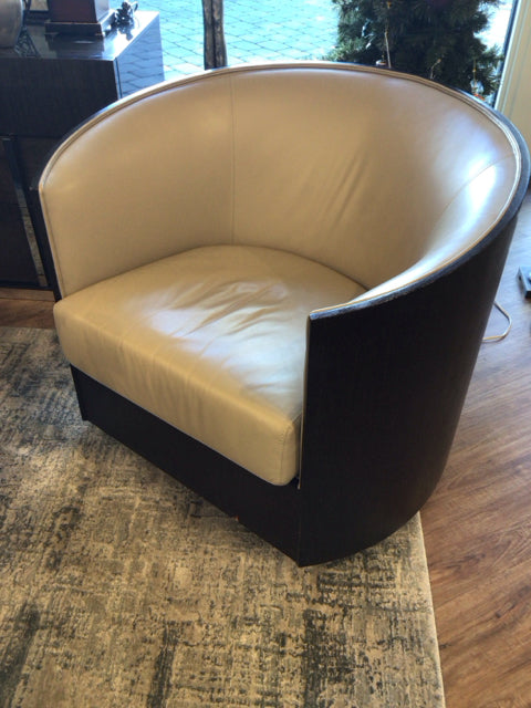 Artefacto Leather & Wood Swivel Chair