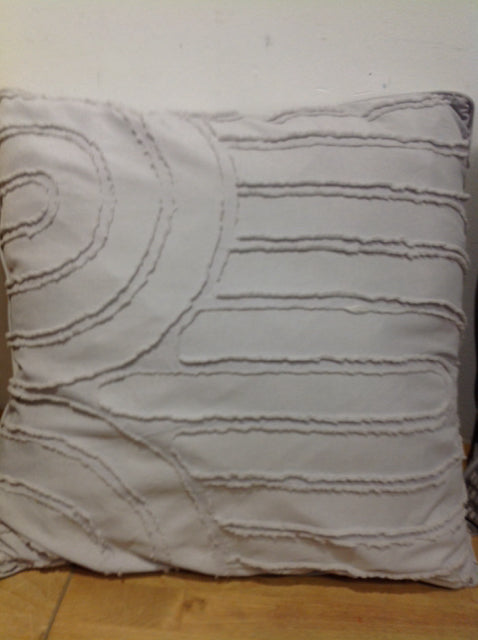 Pillow- 18" Grey Ruffle