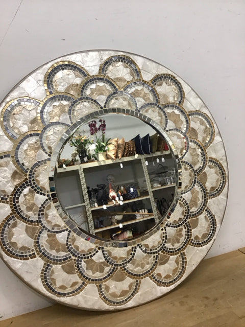 31" Round Shell Mosaic Mirror