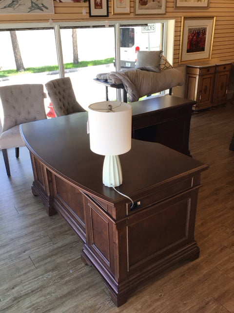 Aspen Home Hawthorne Carmel L Shaped Desk
