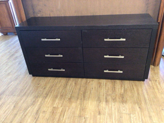 AS-IS Dark Wood Six Drawer Dresser(Knicks Around Edge)