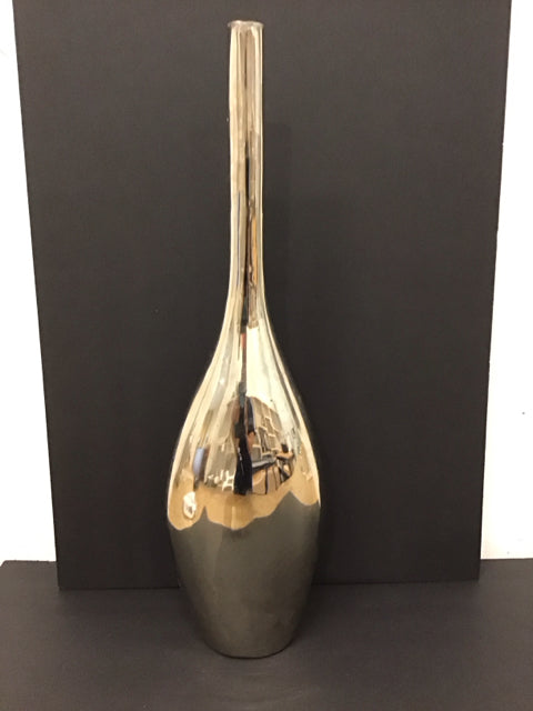 24" Silver Metal Flat Back Vase