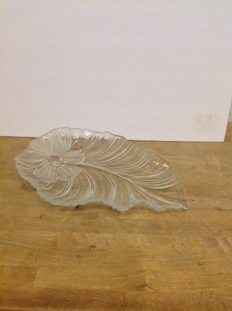 17" Etched Glass Tray w/Flower